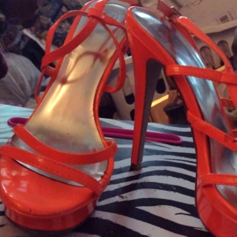8-9M "D" Orange Patent Leather Heel Outside Open & thin Straps with Ankle Straps